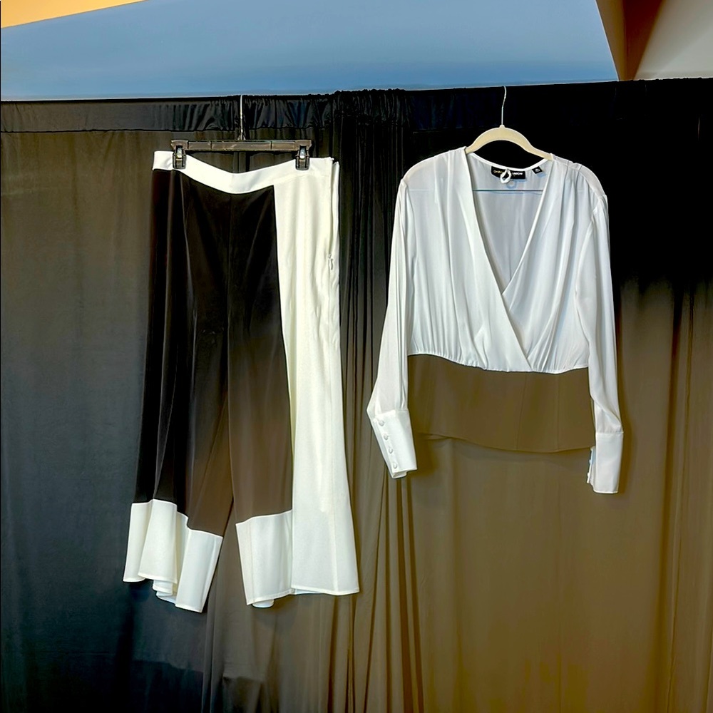 Elegant Black and White Women's Jumpsuit